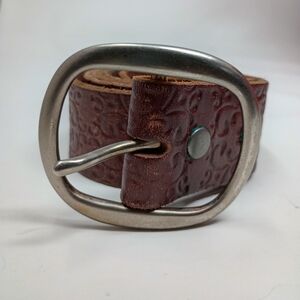 Aeropostale Tooled Brown Leather Belt Size Small Curly Q Design Boho Festive
